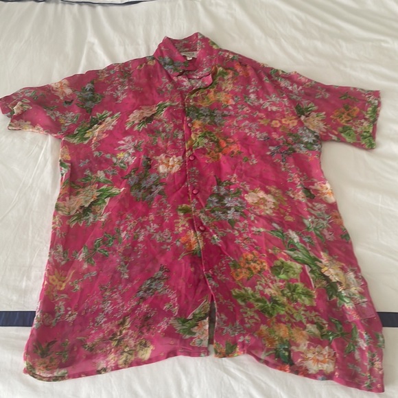 Button down top - Picture 5 of 7